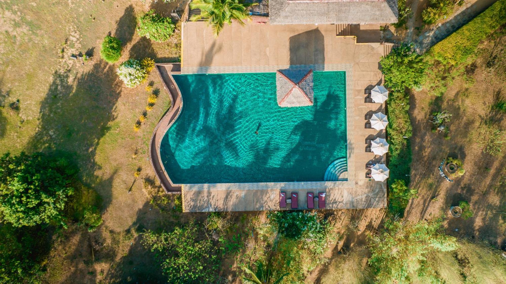 Club Agutaya Hotell San Vicente  Exteriör bild